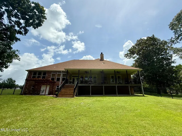 $599,000 | 8289 Ridgewood Road, Kiln, MS 39556