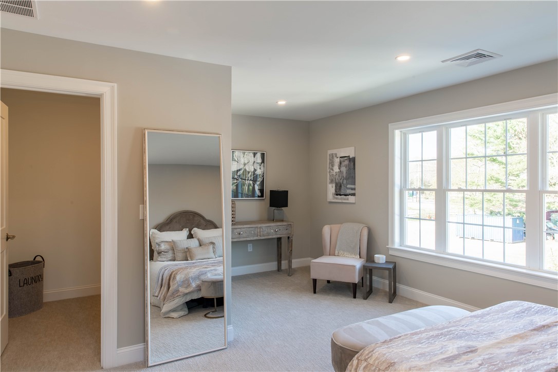 25 Franklin Road, Unit 11 East Greenwich, RI 02818 - Photo 23 of 37