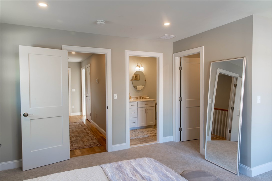 25 Franklin Road, Unit 11 East Greenwich, RI 02818 - Photo 24 of 37