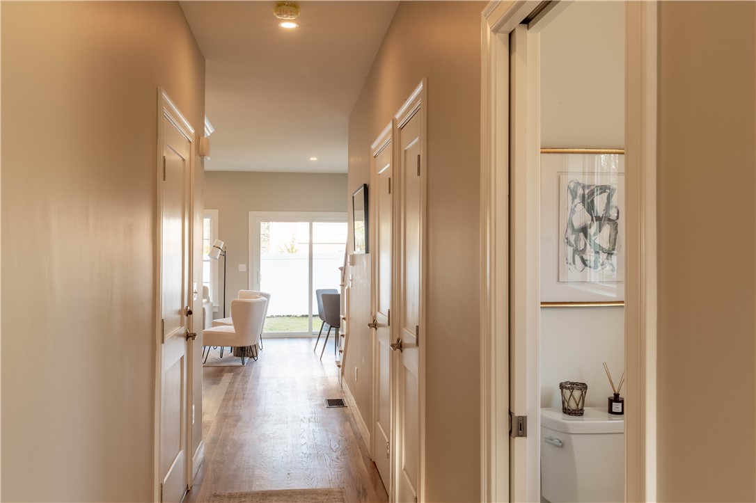 25 Franklin Road, Unit 11 East Greenwich, RI 02818 - Photo 5 of 37