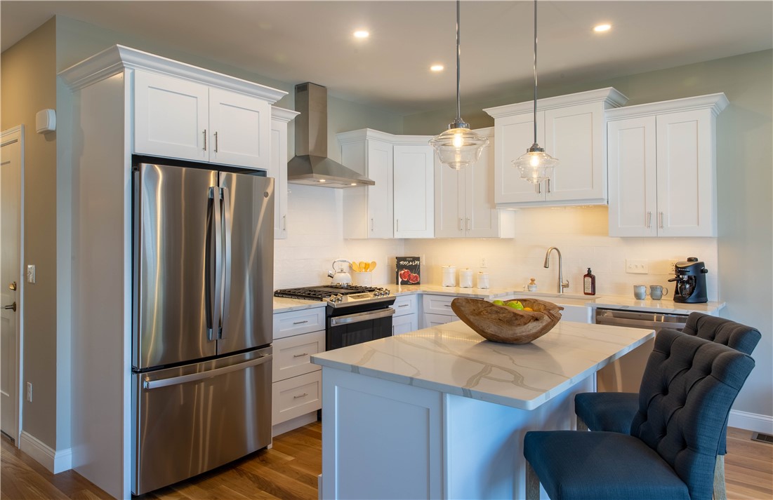25 Franklin Road, Unit 11 East Greenwich, RI 02818 - Photo 9 of 37