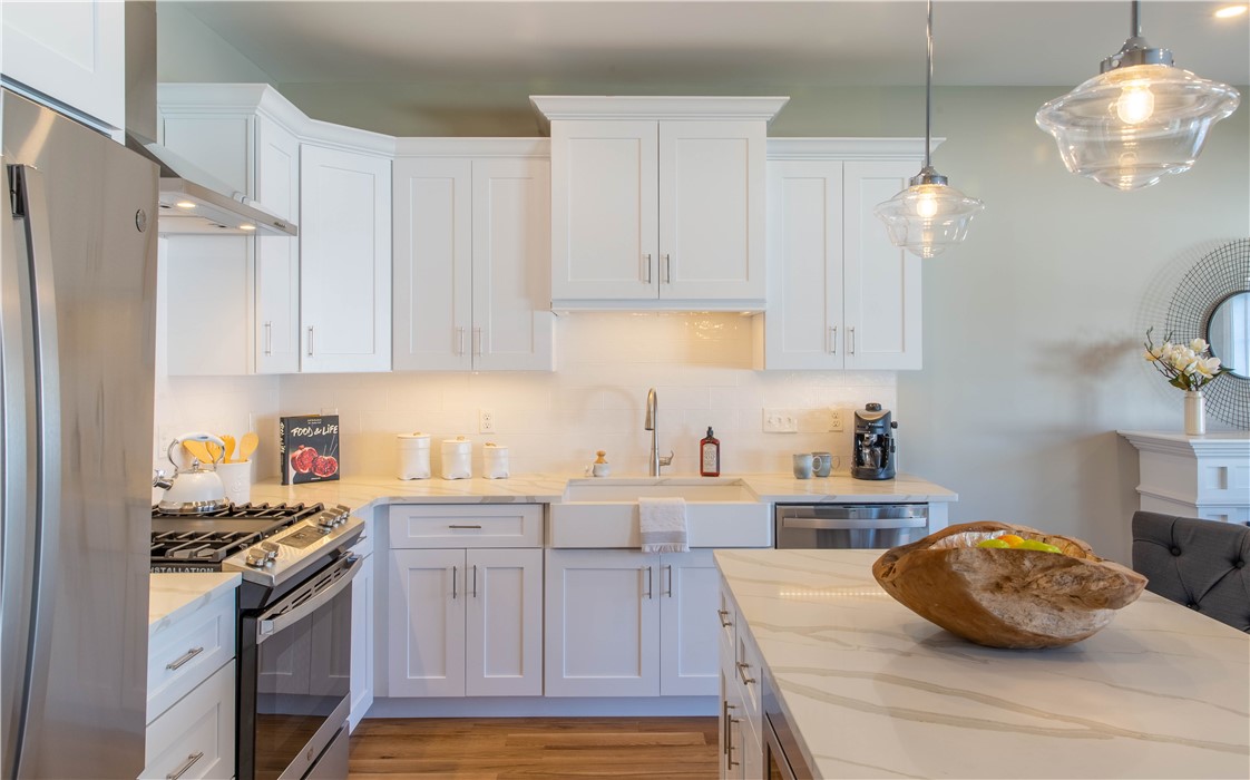 25 Franklin Road, Unit 11 East Greenwich, RI 02818 - Photo 10 of 37