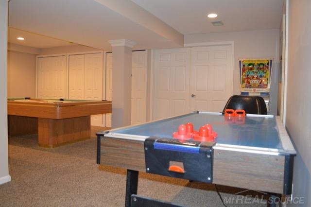 71075 Oaktree Lane Romeo, MI 48065 - Photo 37 of 55 31282616-36.JPG