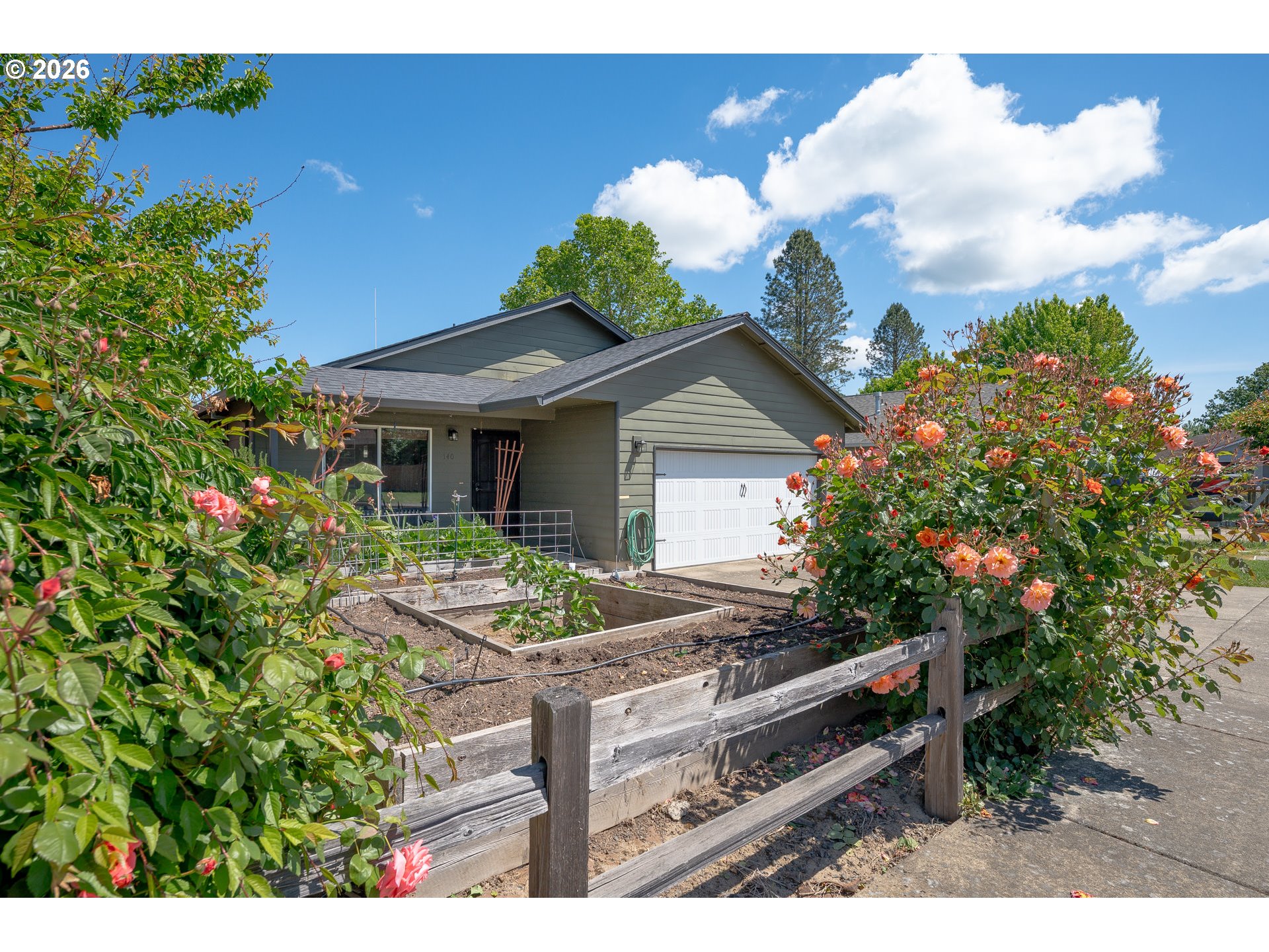 140 Getchell Court Amity, OR 97101 - Photo 3 of 48