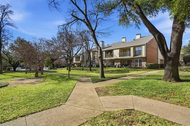 $190,000 | 2535 Wedglea Drive, Unit F127, Dallas, TX 75211