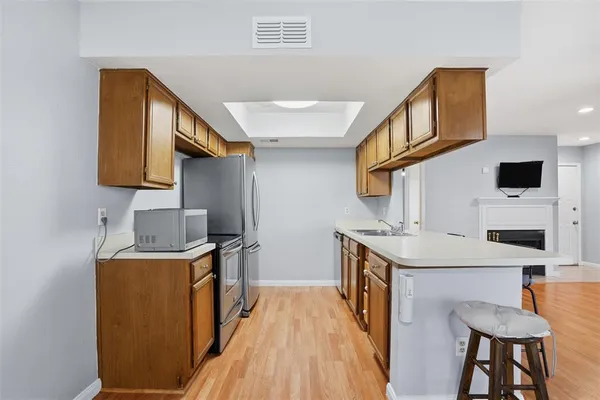 $185,000 | 2535 Wedglea Drive, Unit F127, Dallas, TX 75211