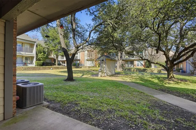 $190,000 | 2535 Wedglea Drive, Unit F127, Dallas, TX 75211