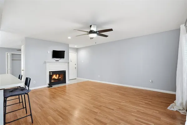 $185,000 | 2535 Wedglea Drive, Unit F127, Dallas, TX 75211