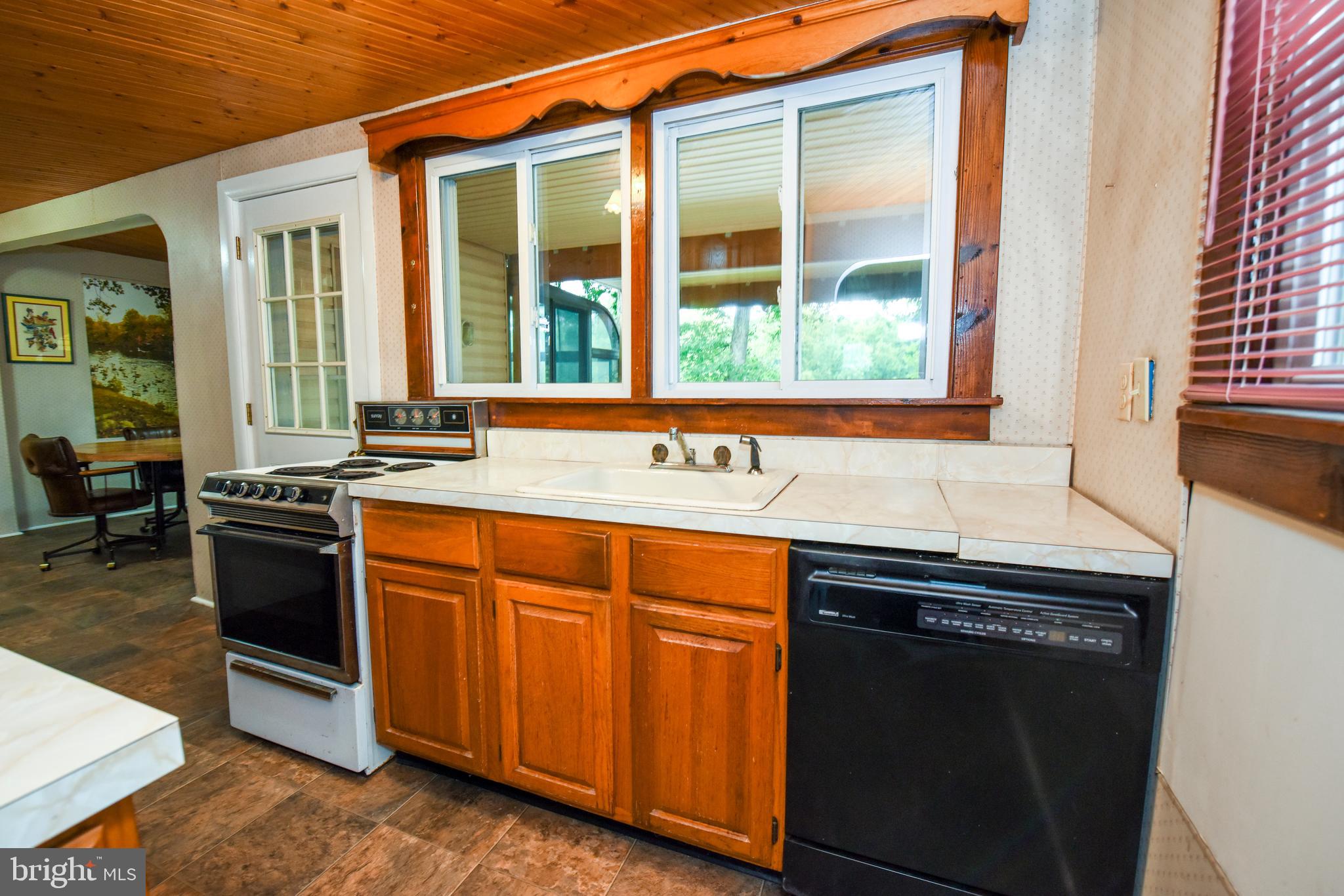 617 Neshaminy Road Croydon, PA 19021 - Photo 12 of 25 Gallery Image 12