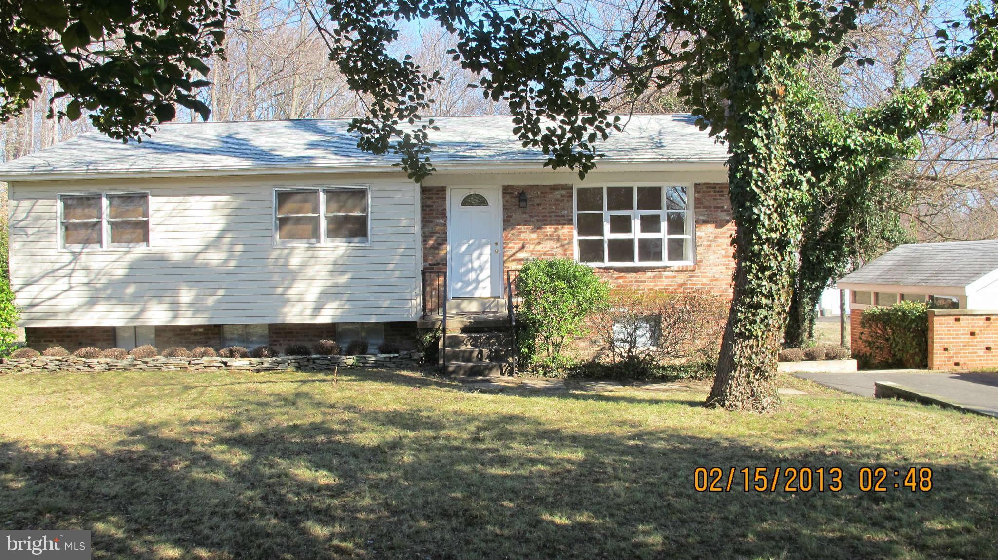 8221 Higham Road Lorton, VA 22079 - Photo 3 of 30 Solid brick construction