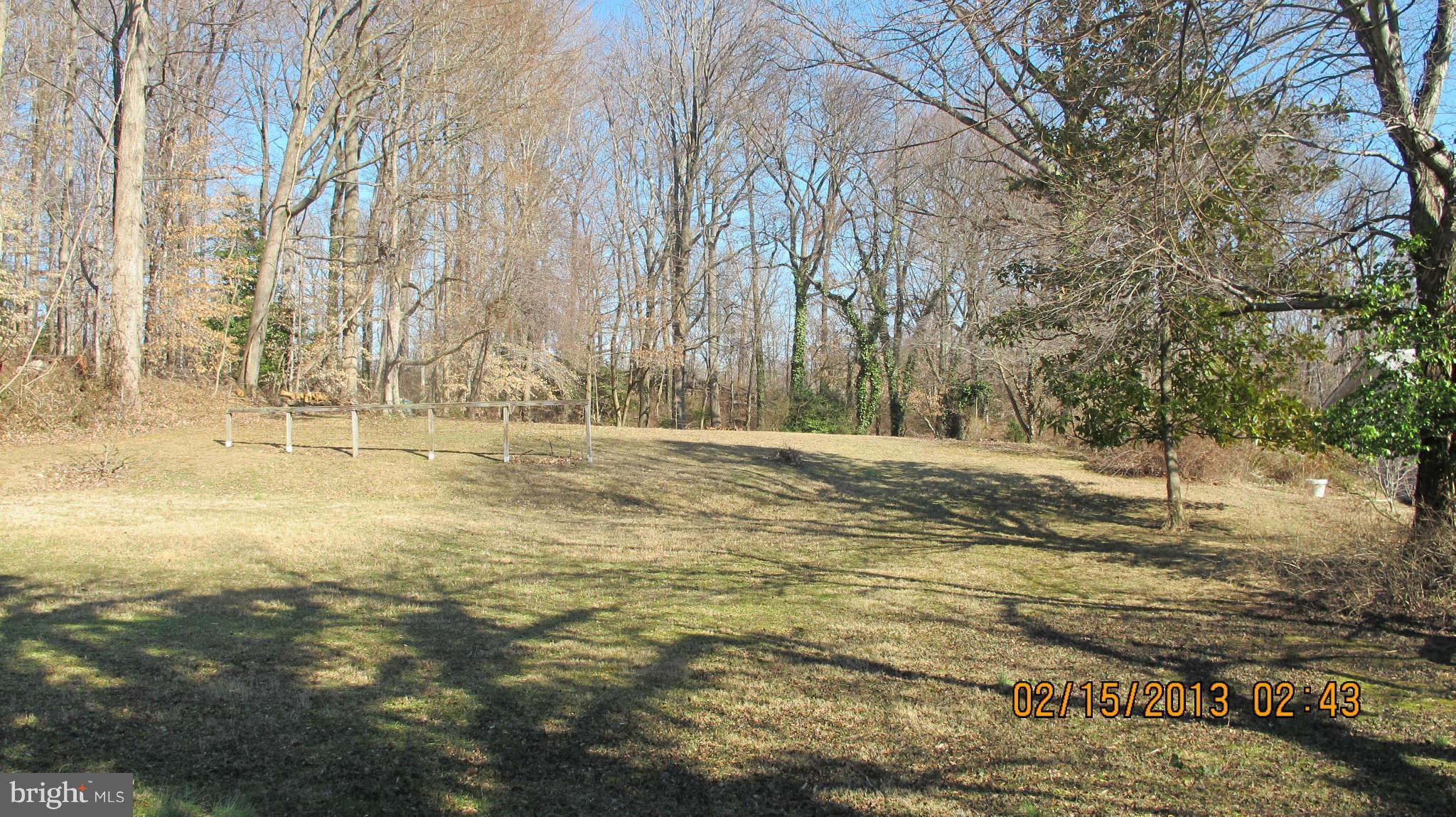 8221 Higham Road Lorton, VA 22079 - Photo 25 of 30 Almost an acre back yard