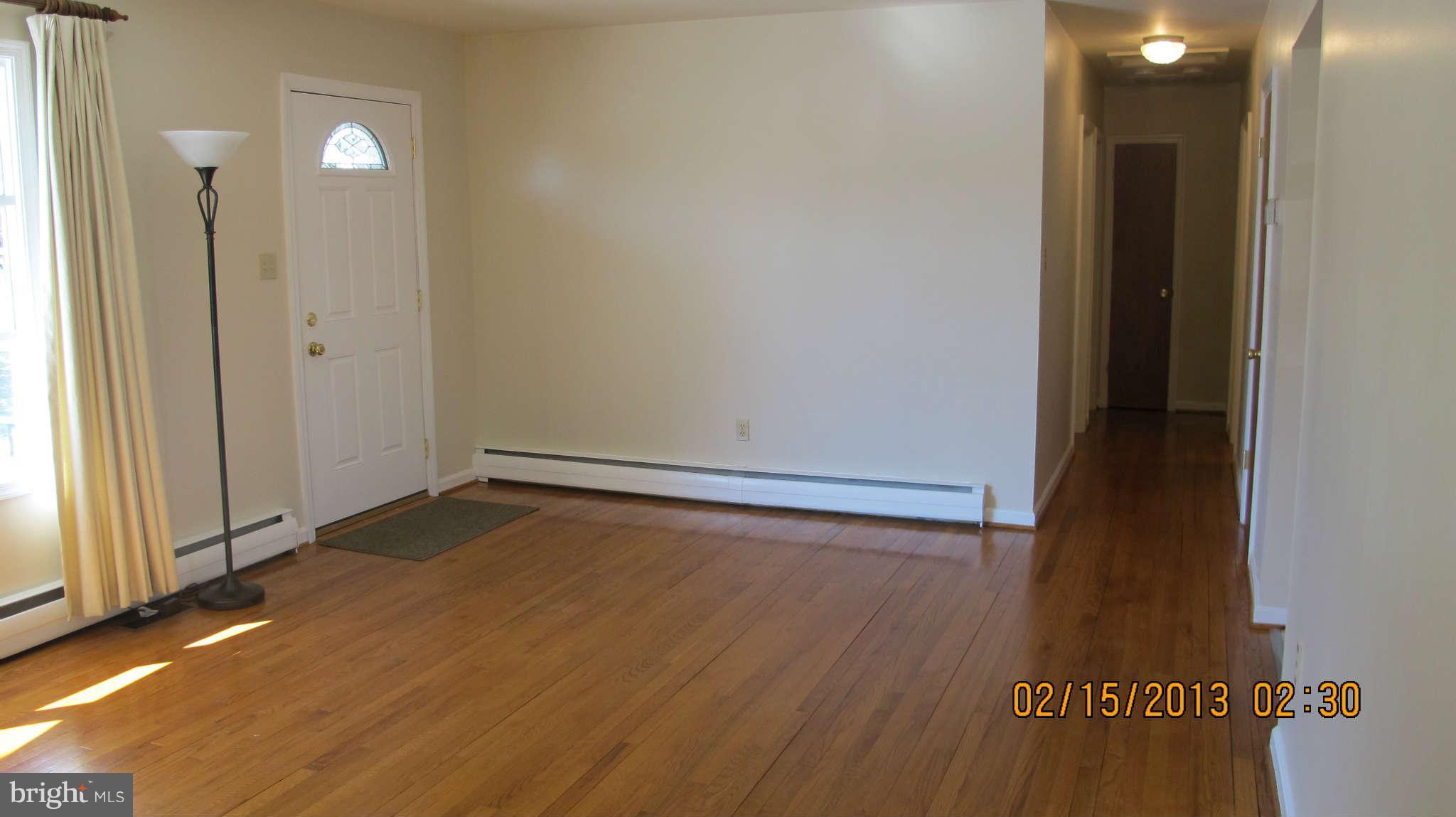 8221 Higham Road Lorton, VA 22079 - Photo 6 of 30 Living Room with hardwoods