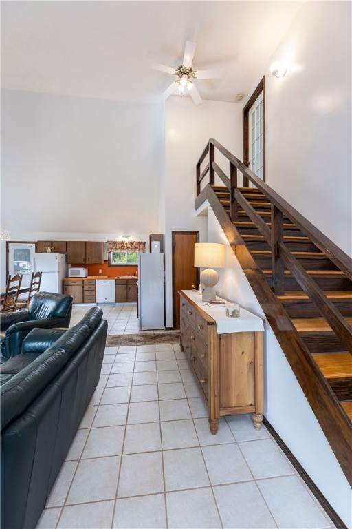 82 Uzzi Avenue Westerly, RI 02891 - Photo 21 of 44