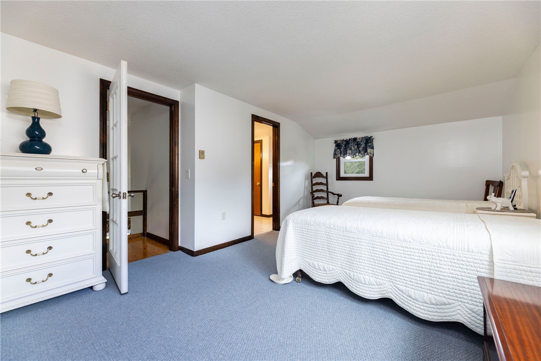 82 Uzzi Avenue Westerly, RI 02891 - Photo 26 of 44