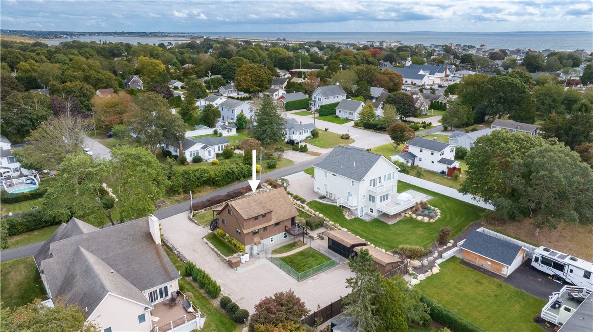 82 Uzzi Avenue Westerly, RI 02891 - Photo 3 of 44