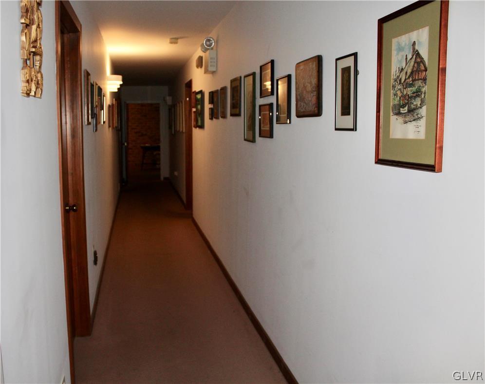 4301 Hecktown Road Bethlehem, PA 18020 - Photo 17 of 33 Gallery Image 17