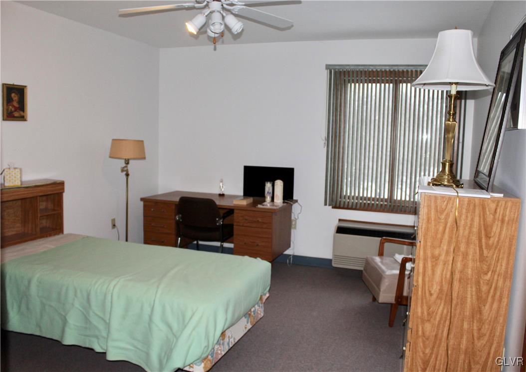 4301 Hecktown Road Bethlehem, PA 18020 - Photo 19 of 33 Gallery Image 19