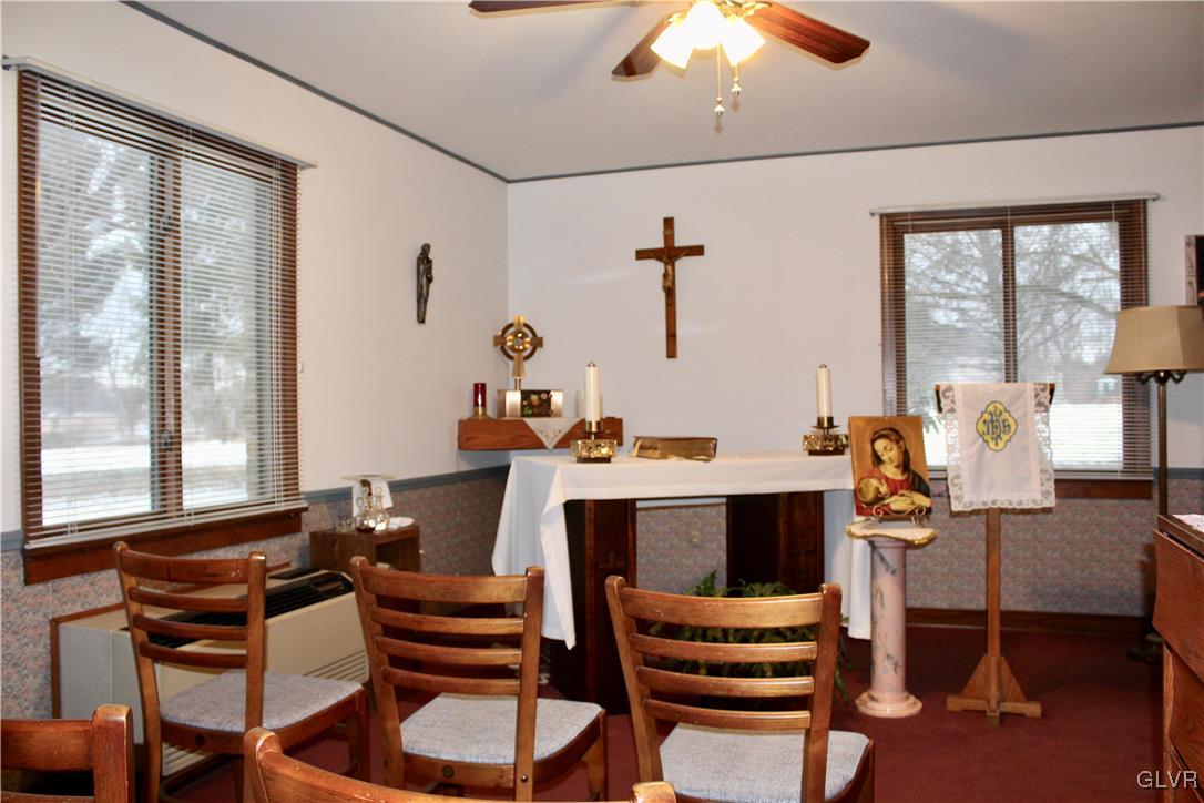 4301 Hecktown Road Bethlehem, PA 18020 - Photo 9 of 33 Gallery Image 9
