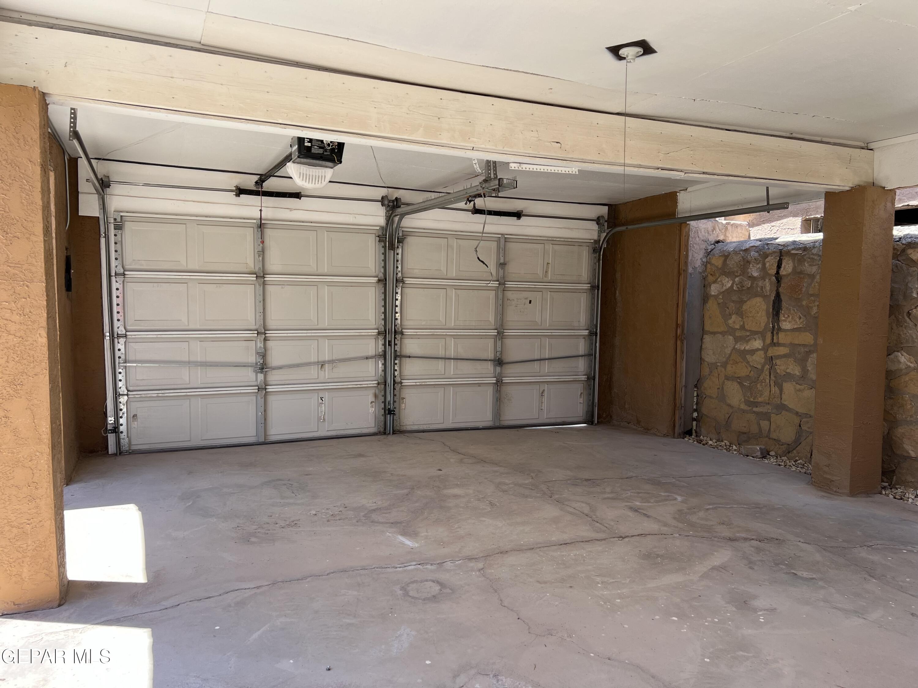 620 Brandywine Road El Paso, TX 79907 - Photo 4 of 29 IMG_7134
