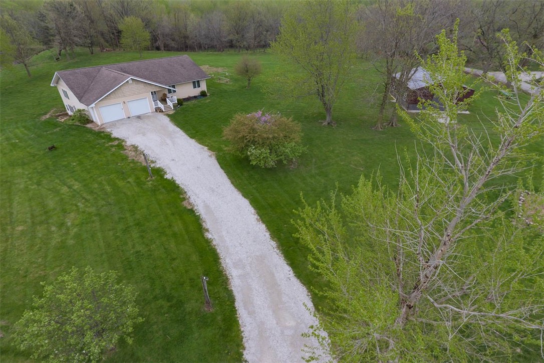 2204 East 1800 North Road Moweaqua, IL 62550 - Photo 38 of 48