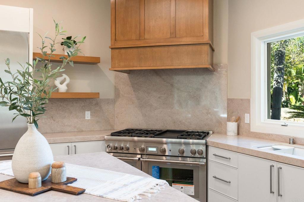 4647 Rancho Reposo Del Mar, CA 92014 - Photo 13 of 25