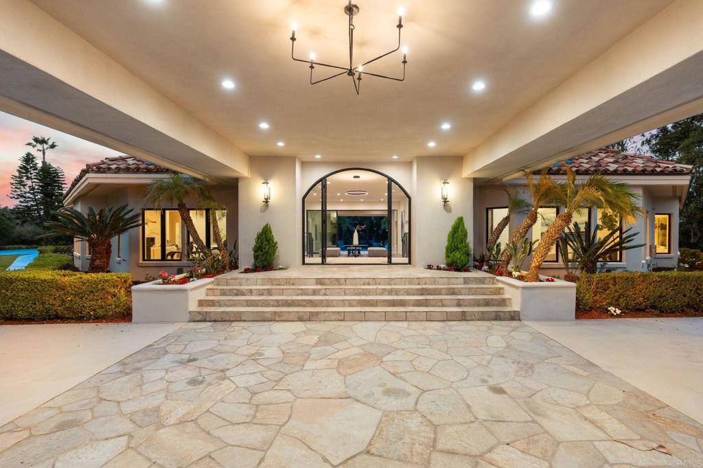 4647 Rancho Reposo Del Mar, CA 92014 - Photo 4 of 25