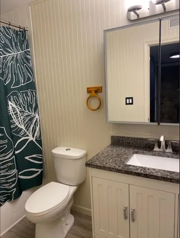 $1,900 | 6174 Knoll Ln Court, Unit 101, Willowbrook, IL 60527