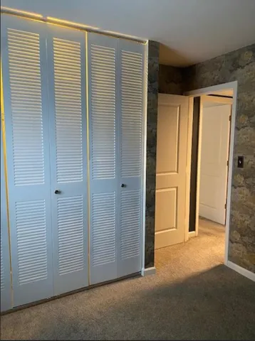 $1,900 | 6174 Knoll Ln Court, Unit 101, Willowbrook, IL 60527