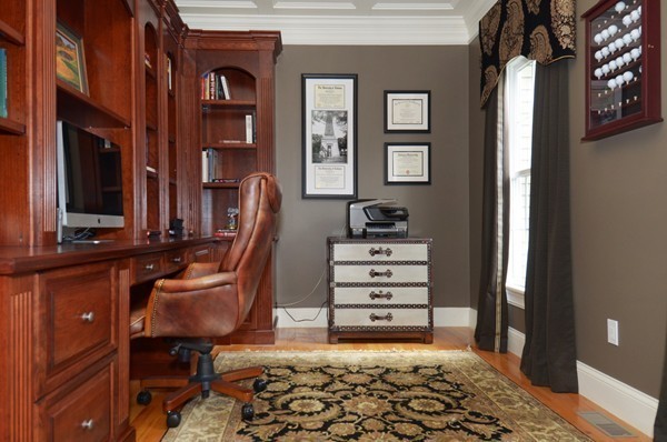 78 Fisher Road Southborough, MA 01772 - Photo 12 of 30 Gallery Image 12