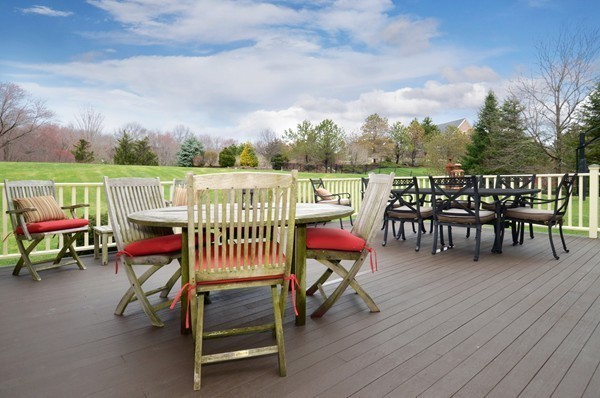 78 Fisher Road Southborough, MA 01772 - Photo 3 of 30 Gallery Image 3