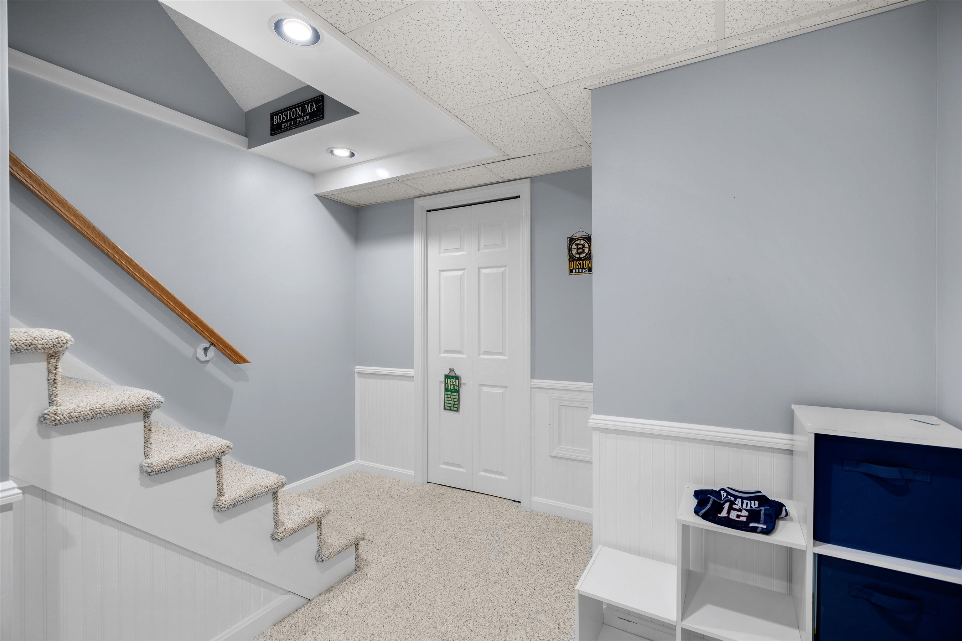 156 Indian Rock Road Merrimack, NH 03054 - Photo 20 of 36 Gallery Image 20