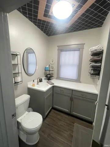 $289,900 | 1904 Washington Avenue, Vincennes, IN 47591