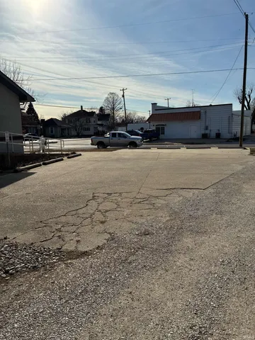 $289,900 | 1904 Washington Avenue, Vincennes, IN 47591