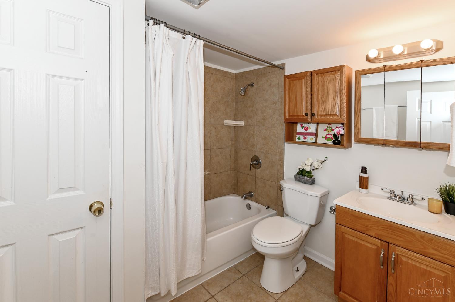 484 West Kemper Road Springdale, OH 45246 - Photo 36 of 46