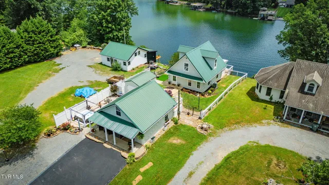 $699,000 | 129 Redman Lane, Gray, TN 37615