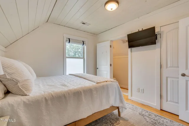 $699,000 | 129 Redman Lane, Gray, TN 37615