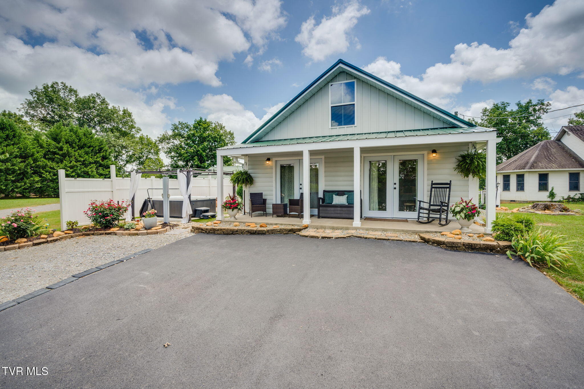 129 Redman Lane Gray, TN 37615 - Photo 40 of 66 001