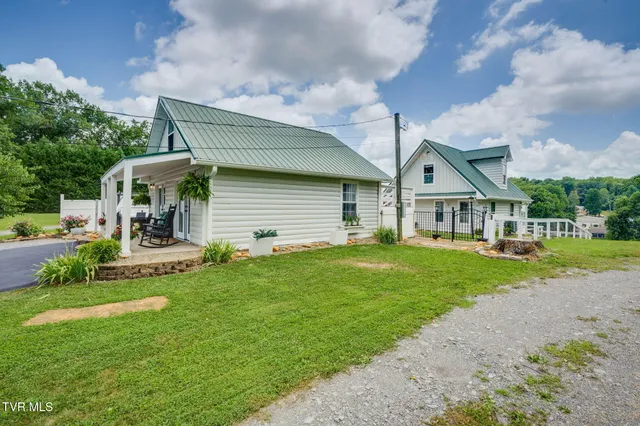 $699,000 | 129 Redman Lane, Gray, TN 37615