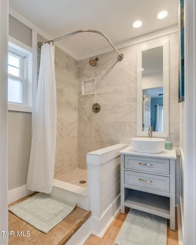 $699,000 | 129 Redman Lane, Gray, TN 37615