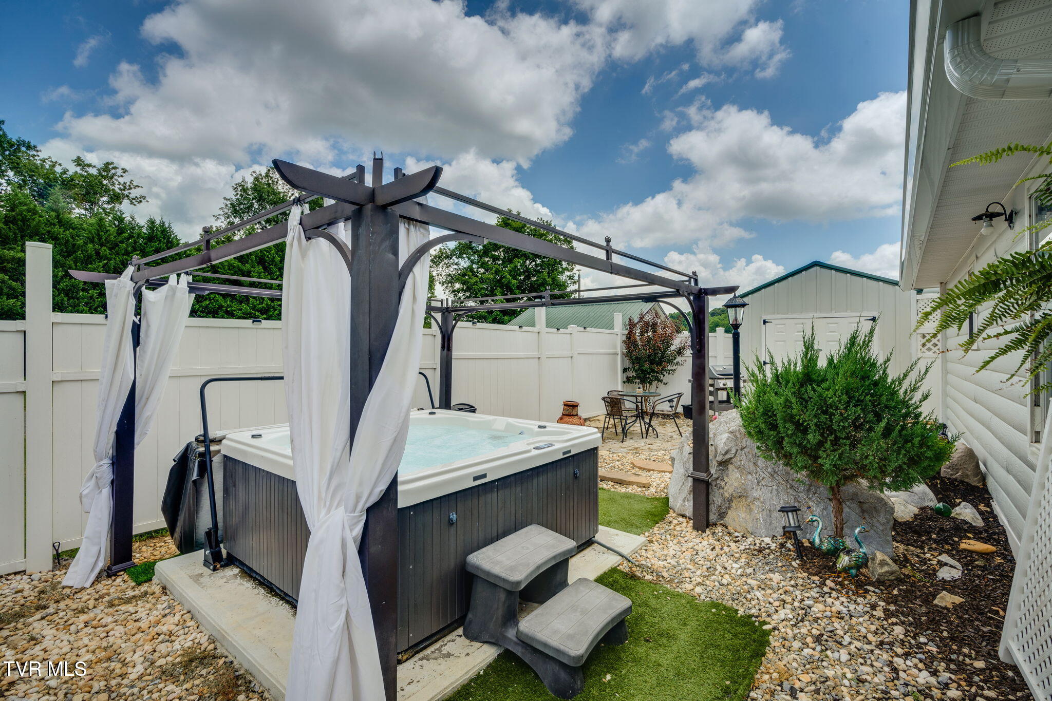 129 Redman Lane Gray, TN 37615 - Photo 52 of 66 016