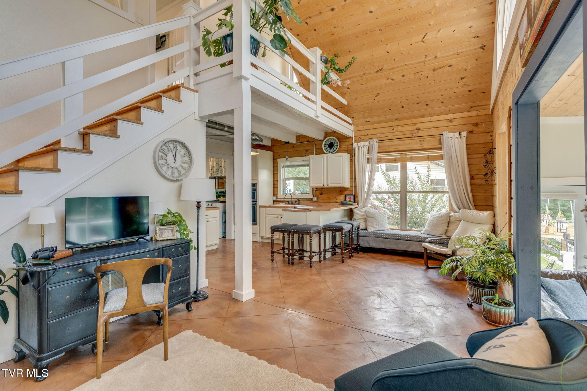 129 Redman Lane Gray, TN 37615 - Photo 9 of 66 029