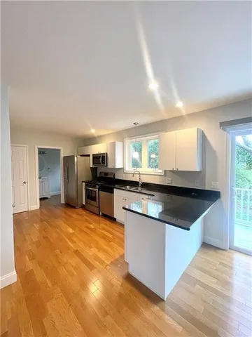 $2,800 | 34 Seafare Lane, Portsmouth, RI 02871