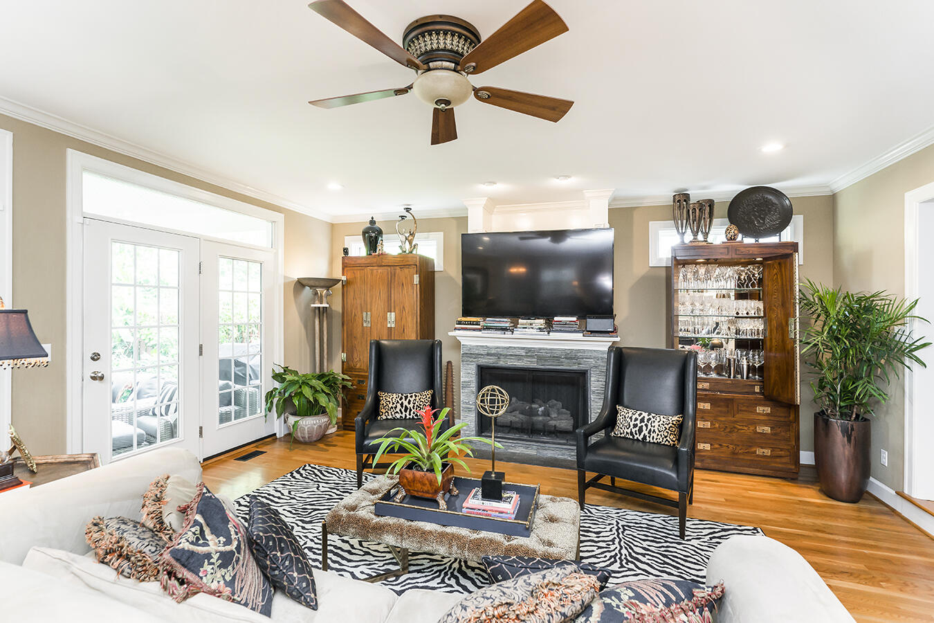517 Chinoe Road Lexington, KY 40502 - Photo 10 of 58 517chinoe11 copy
