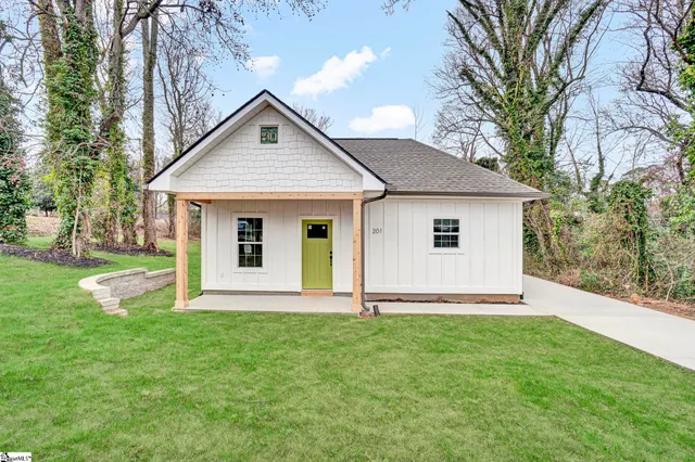 $309,900 | 201 Stratford Road, Greenville, SC 29605