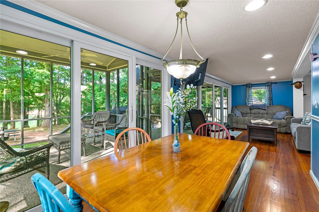 124 Peninsula Point Road Starr, SC 29684 - Photo 10 of 37