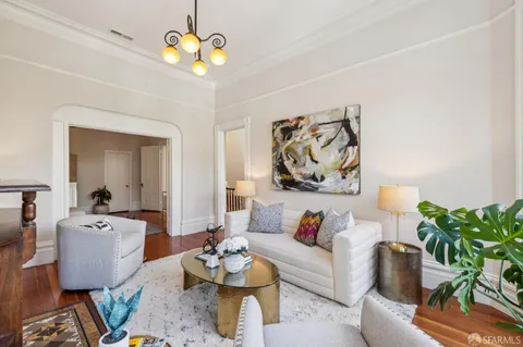 $1,695,000 | 511 Scott Street, San Francisco, CA 94117