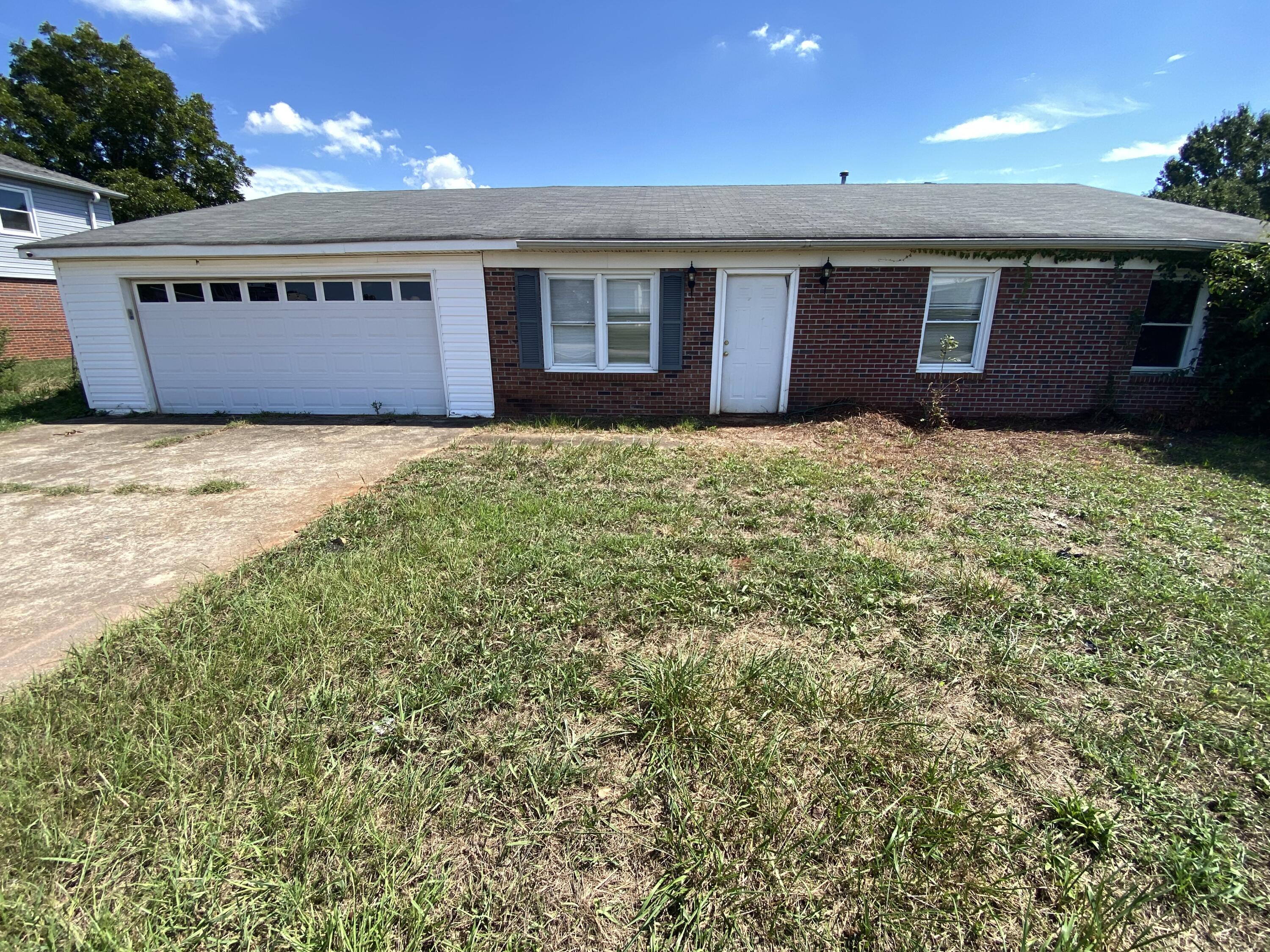 2300 Old Williamston Road Anderson, SC 29621 - Photo 1 of 10 IMG_8362