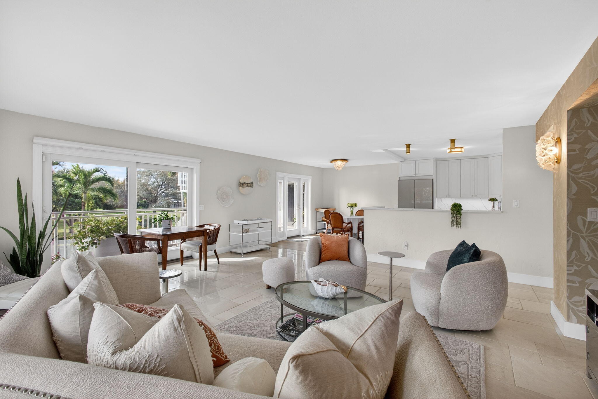 129 South Golfview Road, Unit 6 Lake Worth Beach, FL 33460 - Photo 3 of 52 18-web-or-mls-5D1A2419