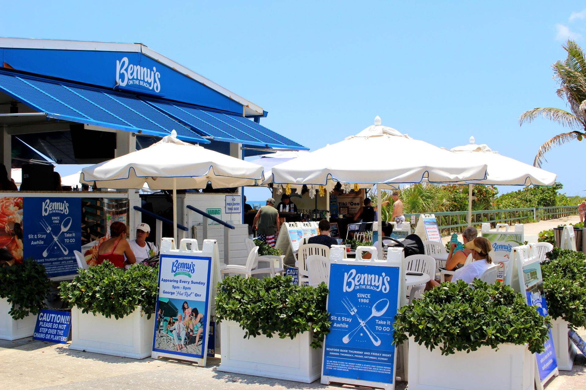 129 South Golfview Road, Unit 6 Lake Worth Beach, FL 33460 - Photo 44 of 52 Bennys On The Beach