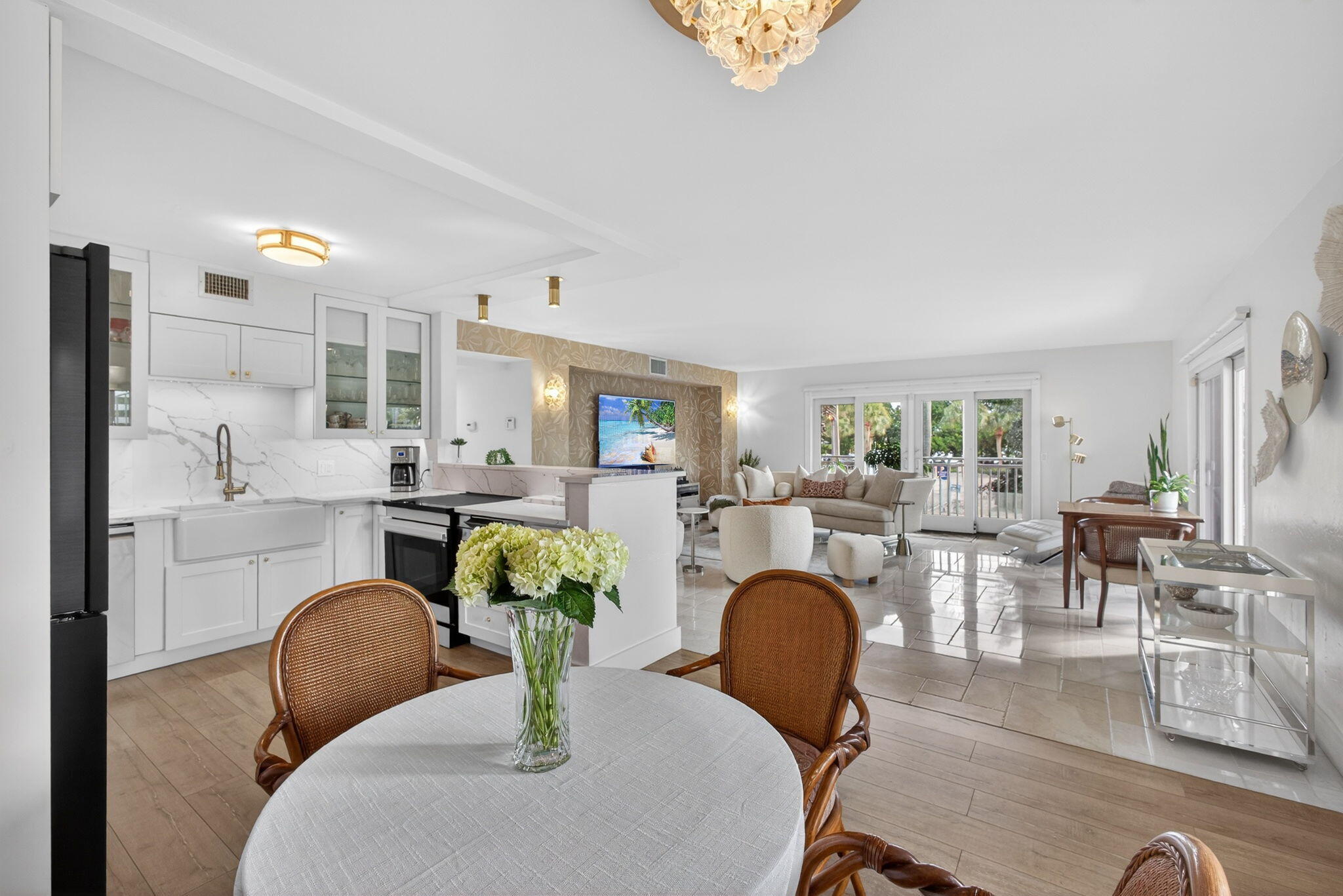 129 South Golfview Road, Unit 6 Lake Worth Beach, FL 33460 - Photo 9 of 52 8-web-or-mls-5D1A2366